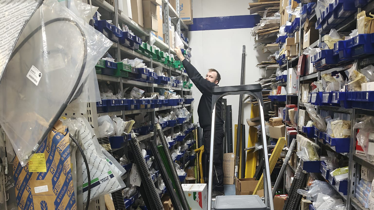 real-estate-07 Varaosat maatalouskoneisiin.